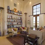 Rising Sun At The Plaza One-Bedroom Holiday Home