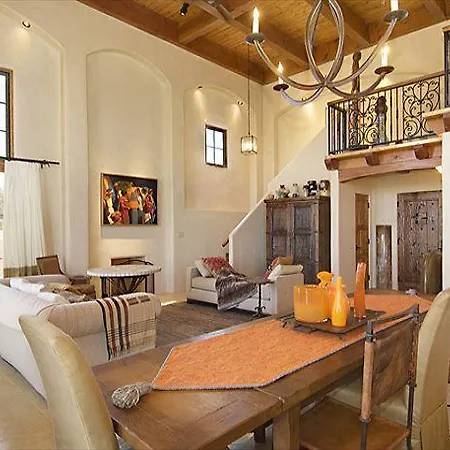 Holiday home Rising Sun At The Plaza One-bedroom Holiday *